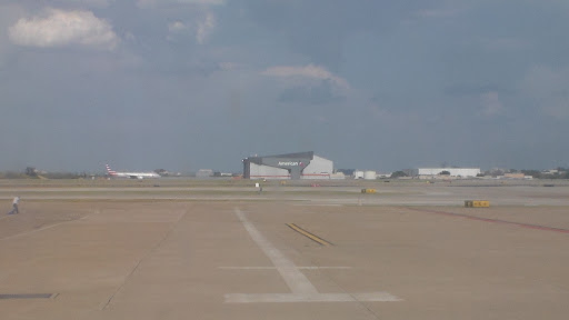 American Airlines Hangar 5