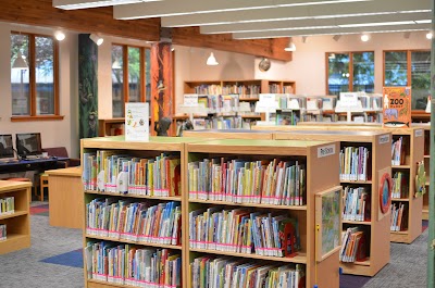McMinnville Public Library