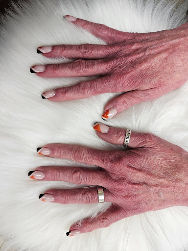 Sun Nails & beauty