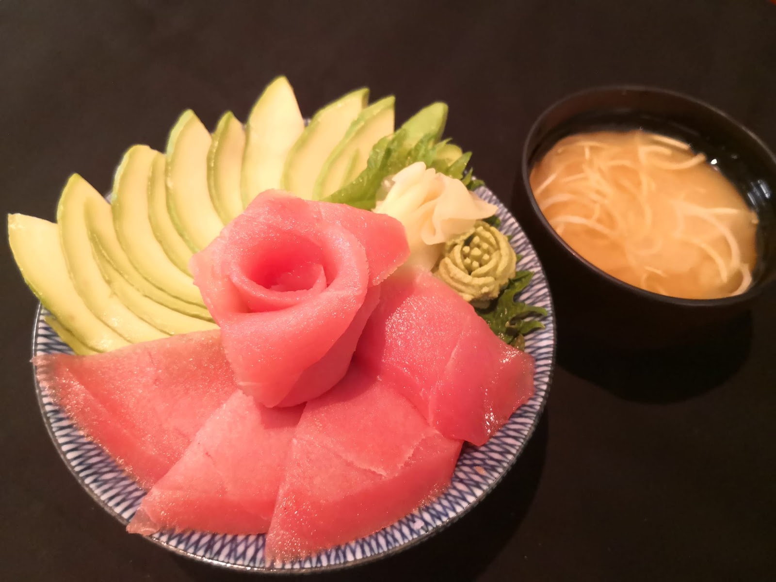 Uramakiya Sushi Bar — photo 3