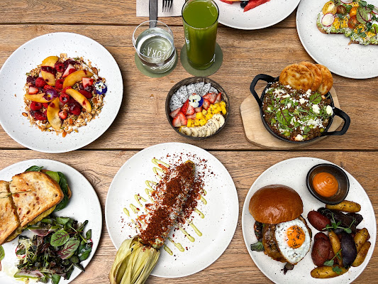 Flora — dog-friendly restaurant in Miami