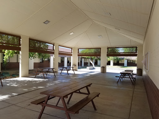 Wallace Jr. High School - Thumbnail