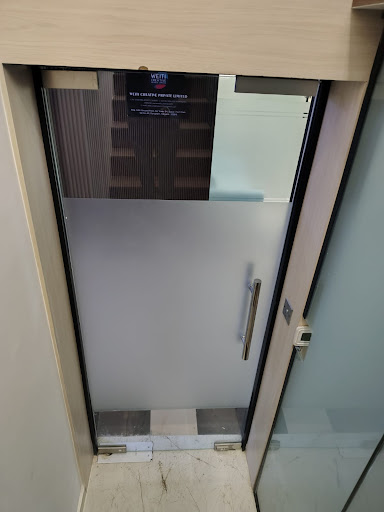 12 MM TOUGHENED GLASS