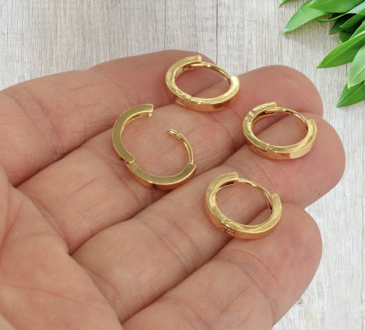 Dainty Designs - Thumbnail