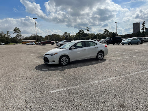 Parking Lot F at Hermann Park - Thumbnail