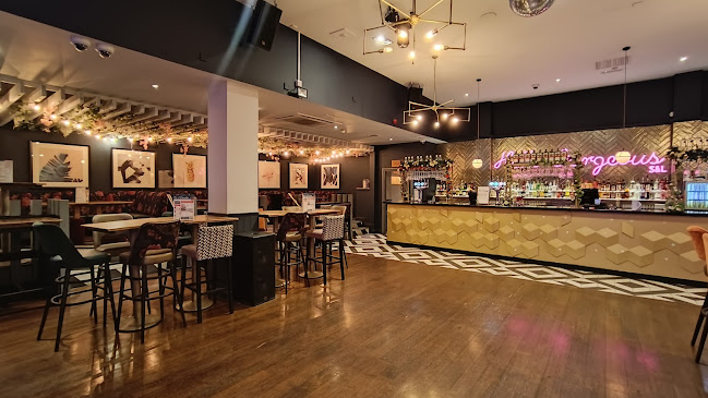 Saint Clare House, 30-33 Minories, London EC3N 1DD, United Kingdom