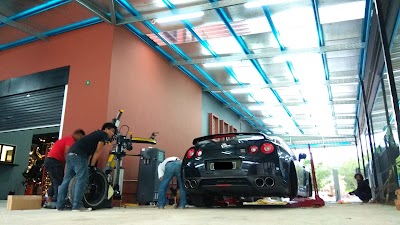 Photos of The Tyreshop