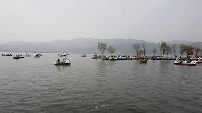 Photos of زرێبار