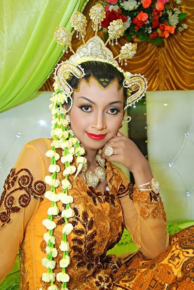 Photos of AMPHOTOGRAPHY