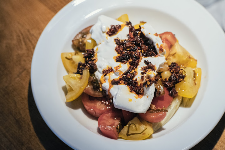 Schwips Bar. by null