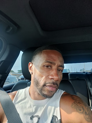 Twinz Barbershop Gallery - United States