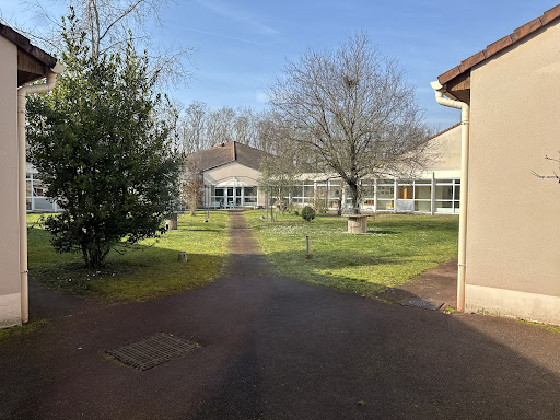 Photo de Colisée - EHPAD AKESIS à Allériot (71380)