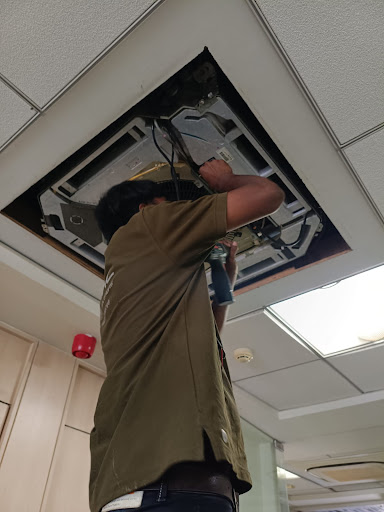 Need AC repair near me in Satellite Ahmedabad? post image