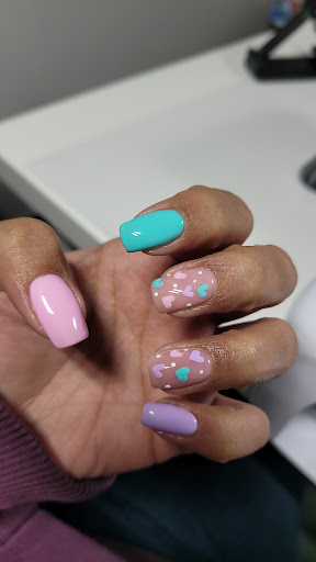 Ashtro Nails - Visual