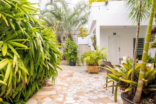 Lagoon Park Apartments