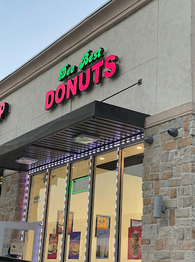 Dee Best Donuts - Visual