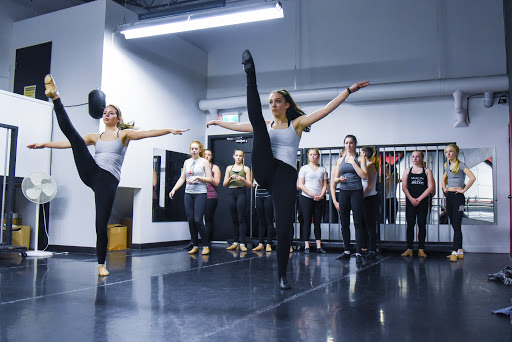 Snap Dance Studios - Visual