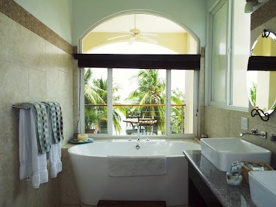 Photos of La Gaviota Tropical