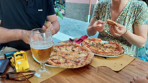 Piadineria Pizzeria Panuozzeria - Thumbnail
