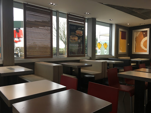 Photo 6 - Burger King