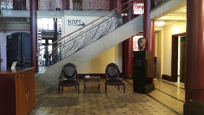 Photos of Sureyya opera