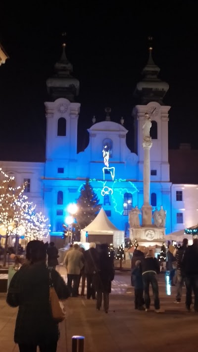 Photos of Centrum &aacute;ruh&aacute;z