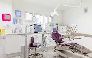 Photo n°1 de Dr Elsa ESKENAZI-SOLAL à Marseille (Dentiste)