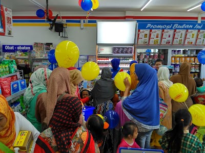 Photos of Indomaret PB SUDIRMAN TEMPEH