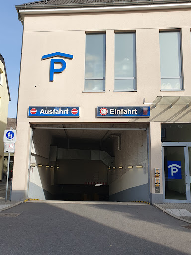 Parkhaus - Stadttor Ratingen
