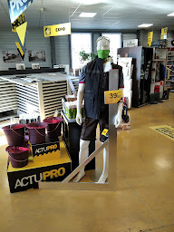 Photo n°23 de Grand Matériaux - Tout Faire à Labruguière (Fournisseur de fenêtres)