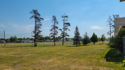 Red McCarthy Playground and Pavilion - Thumbnail