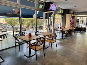 Photo n°2 de Bar Tabac Le Palace à Bagnols-sur-Cèze (Café)