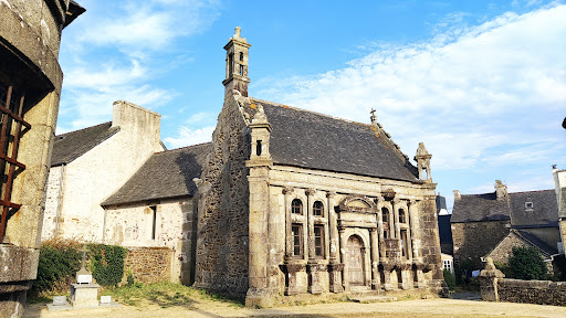 Parish close - Visual