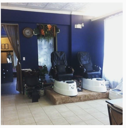 Aaina Salon & Spa - Thumbnail