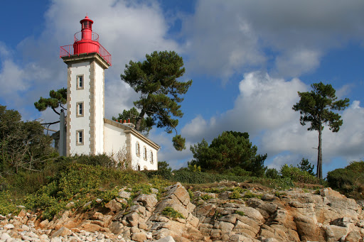 Photo de Ty Glaz location : maison vacances avec piscine,jacuzzi au guilvinec finistere à Treffiagat (29730)