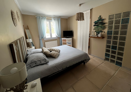 Photo de Villa Quinissole à Sainte-Anastasie-sur-Issole (83136)