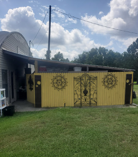 Lagniappe Treasures Flea Market