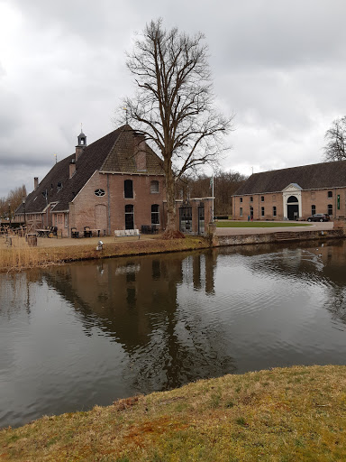 Parkeerplaats De Cannenburgh Gallery - Netherlands