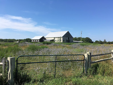 Round the Bend Farm 92 Allens Nck Rd, South Dartmouth, MA 02748