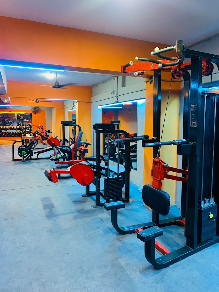 Vicky S Fitness Garage