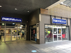 Photo n°9 de Grand V à Marseille (Centre commercial)