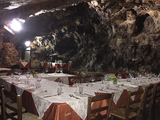 Agriturismo La Grotta
