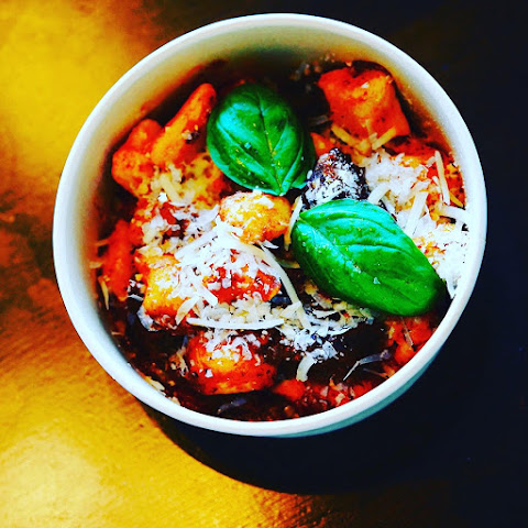 Teller Restaurant by null