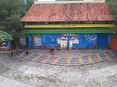 Photos of Kambang Putih Tuban Park (KPTP)