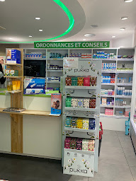 Photo n°8 de Pharmacie Centrale à Hérouville-Saint-Clair (Pharmacie)