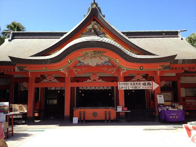 Aoshima-jinja