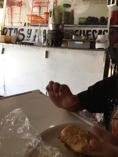 Tacos y Tortas "El Gato Loco" - Thumbnail