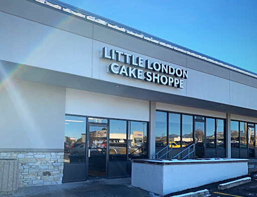 LITTLE LONDON CAKE SHOPPE Logo