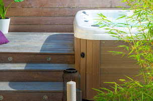 Photo n°13 de Aquilus Piscines et Spas Chalon sur Saône à Saint-Rémy (Société de construction de piscine)