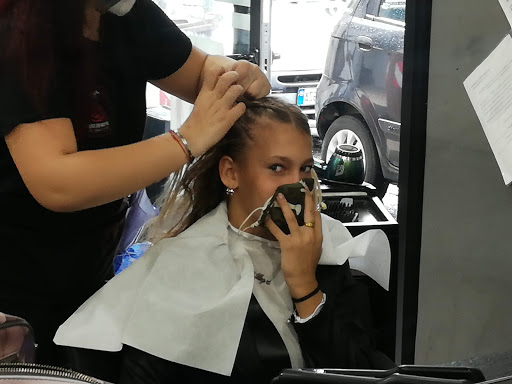 Creare Arte è parrucchiere,estetica, abiti da sposa - Thumbnail